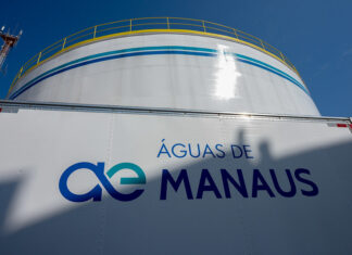 Comunidade critica Águas de Manaus por atraso em reparo de vazamento: “Conserto só depois das festas”