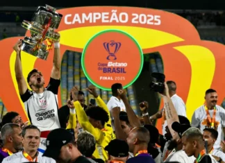 Corinthians bate o Vasco no Rio e levanta a taça da Copa do Brasil 2025