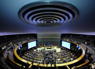 Congresso aprova Orçamento de 2026 com despesas de R$ 6,5 trilhões e meta de superávit