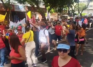 Petistas de Manaus tentam protestar contra projeto e viralizam após gritar “sem anestesia”