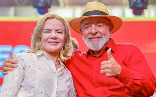 Gleisi Hoffmann e Lula