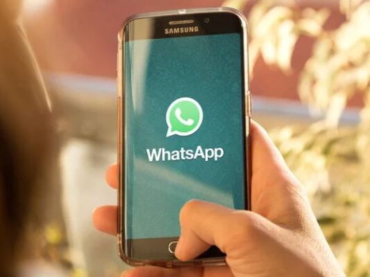 WhatsApp deixará de funcionar em celulares antigos em 2026; saiba quais modelos perdem o acesso