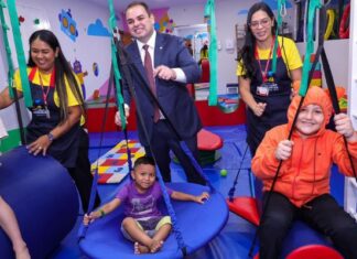 Presidente Roberto Cidade inaugura na Aleam um dos maiores centros de atendimento a pessoas com TEA do país