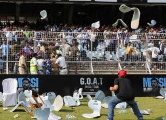 Caos na visita de Messi à Índia: público destrói estádio em confusão e leva à prisão do organizador