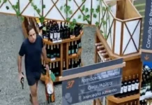 Juiz da Lava Jato é flagrado por câmeras furtando garrafas de champanhe em supermercado