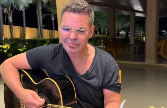 Eduardo Costa aconselha Zezé Di Camargo após perder R$ 5 milhões com Bolsonaro