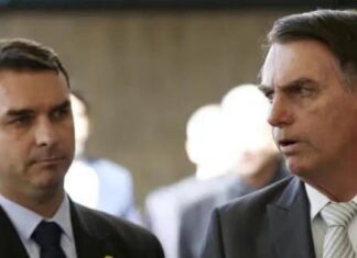 Flávio Bolsonaro diz que rotina do pai na prisão é pior que a de traficante