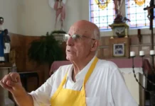 Decisão da Arquidiocese impede padre Júlio Lancellotti de manter missas on-line