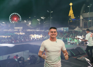 Gestão David Almeida mantém em sigilo cachês do Réveillon e desrespeita obrigação de transparência pública