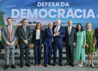 Presidente Lula: “Democracia está sujeita ao assédio de candidatos a ditador”