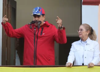 Maduro e Cilia Flores sofrem lesões enquanto fugiam de captura por militares dos EUA