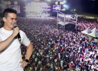 Em meio a clima de insatisfação, David Almeida é vaiado no Réveillon gospel na Ponta Negra