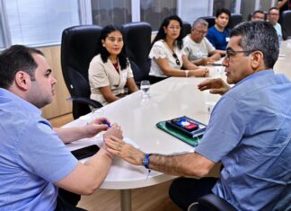 Roberto Cidade recebe comitiva de Manicoré e discute parcerias técnicas para o município
