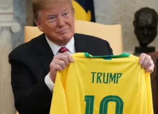 Em post em português, EUA dizem que Trump vai “jogar na cadeia” imigrantes