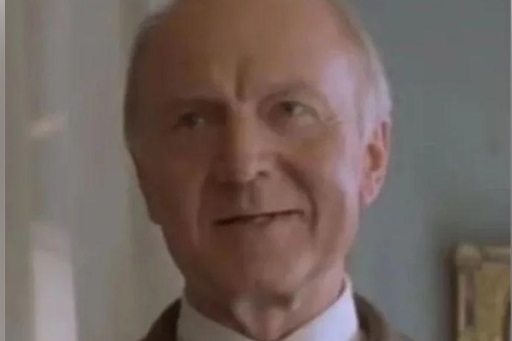 Morre Donald Douglas, ator de Doctor Who, aos 92 anos de idade