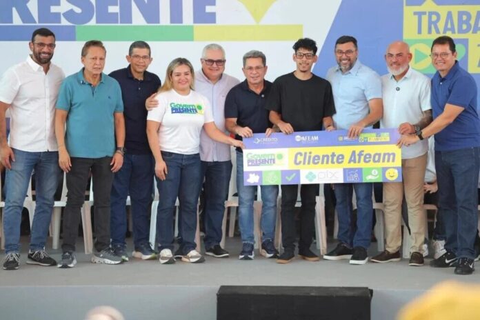 Governo Presente leva serviços e folia carnavalesca ao Tarumã com foco em saúde ocular