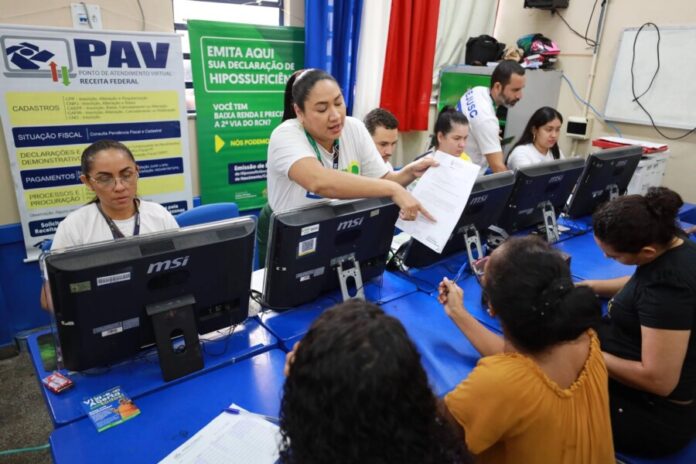 Governo Presente leva cidadania e serviços essenciais à zona oeste de Manaus