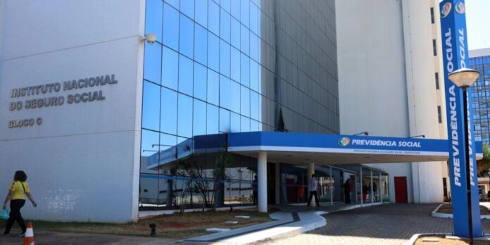 AGU intensifica cobrança de pensão por morte de condenados por feminicídio