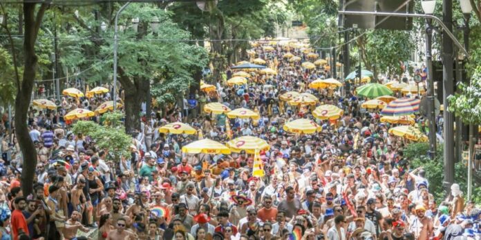 Pós-Carnaval em SP terá mais de 100 blocos de rua com shows de BaianaSystem e Daniela Mercury