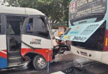 Dez pessoas ficam feridas e são resgatadas em acidente com micro-ônibus e ônibus na avenida Margarita, em Manaus