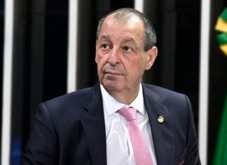 Omar Aziz aparece na frente na corrida pelo Governo do AM, diz Real Time Big Data