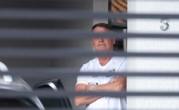 Moraes manda Exército recolher armas de Bolsonaro após decisão sobre porte e registro de CAC