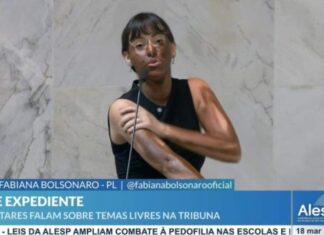 Deputada Fabiana Bolsonaro faz ‘blackface’ em protesto transfóbico contra Erika Hilton