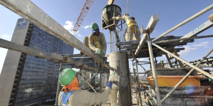 Estimativas do mercado para inflação e PIB em 2026 permanecem estáveis, aponta Boletim Focus