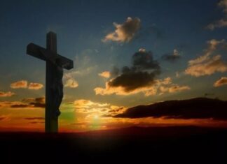 Sexta-Feira Santa relembra crucificação de Jesus e reforça tradição religiosa na Semana Santa