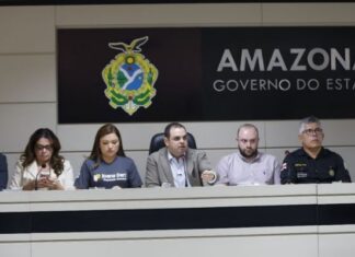Mais de 14 mil servidores da Segurança terão reajuste de 4,14%, anuncia o governador interino Roberto Cidade