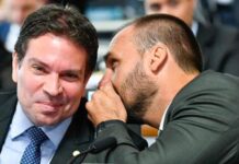 Ramagem é solto e Eduardo Bolsonaro agradece a Trump