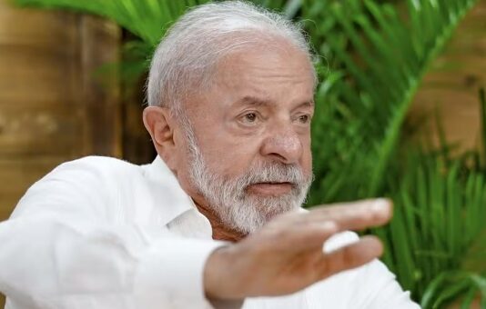 ‘Não decidi se vou ser candidato ainda’, diz Lula sobre eleições 2026