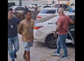 Ambulante é preso por cobrar R$ 10 mil de turista em venda de churrasco