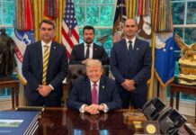 Reunião na Casa Branca: Flávio Bolsonaro aparece com Donald Trump, Eduardo Bolsonaro e Paulo Figueiredo