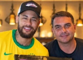 Flávio Bolsonaro comemora convocação de Neymar para a Copa: ‘Eu já sabia’