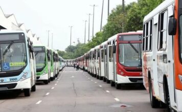 Ônibus de Manaus voltam a circular após paralisação por atraso salarial