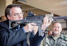 Moraes determina depoimento de Bolsonaro em caso de arma apreendida durante prisão domiciliar