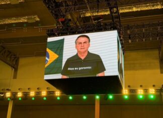 STF dá 48 horas para defesa de Bolsonaro esclarecer uso de imagem em vídeo feito por IA