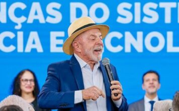 Pesquisa PoderData mostra Lula com 51% de desaprovação e 43% de aprovação