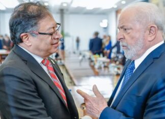 Lula liga para Petro em meio a impasse sobre eleições na Colômbia