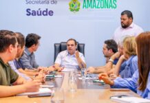 Roberto Cidade promete solucionar pendências com médicos após anunciar R$ 127 milhões em repasses