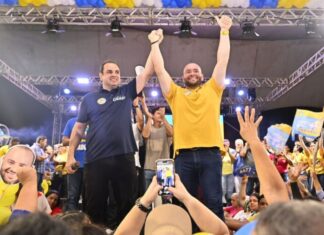 Roberto Cidade participa de ato que confirma Fausto Júnior na disputa à reeleição para deputado federal