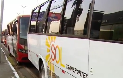 Greve do transporte especial chega ao fim em Manaus após acordo com trabalhadores