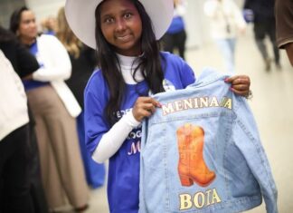 Influenciadora ‘Menina da Bota’ anuncia candidatura ao cargo de deputada federal