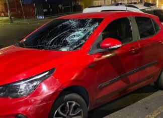 Pedestre fica gravemente ferido após atropelamento; motorista é presa ao tentar fugir