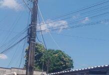 Cabos de alta tensão caem após contato com linha de pipa no bairro Santa Etelvina