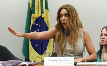Justiça manda retirar vídeo de candidato bolsonarista com críticas a Erika Hilton