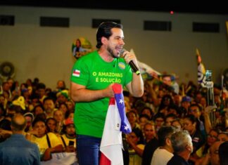 Manaus abraça Flávio: ao lado de Capitão Alberto Neto, candidato promete destravar o potencial do AM