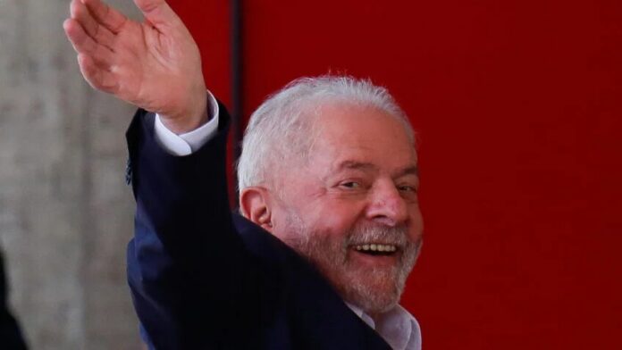 LulaDaSilva-GovernoDeTransicao-PT-CCBB-28nov2022-6-1-848x477