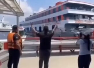 Ferry boat bate em lancha atracada e deixa local após colisão no Porto de Manaus